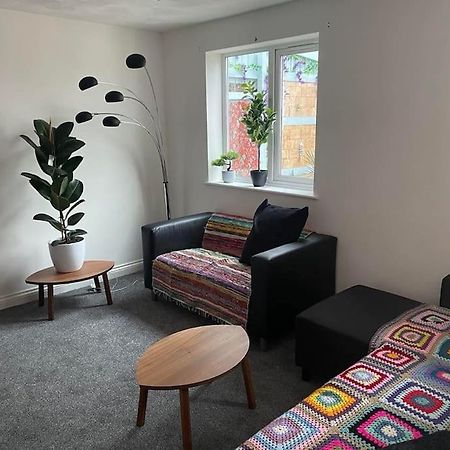 Cosy Bungalow In A Handy Location Market Harborough Zewnętrze zdjęcie